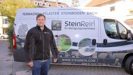 Zdjęcie do raportu Landshuter Wochenblatt - Policja ostrzega przed uczciwym przedsiębiorcą / czyścicielem kamieni SeinRein Tobias Lepschy